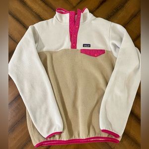 Patagonia Micro Snap T Fleece - kids XXL (equivalent to Women’s Medium)